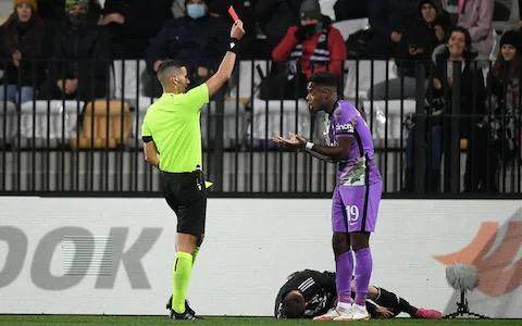 1637886355891081690.jpg 1637886018192.jpg